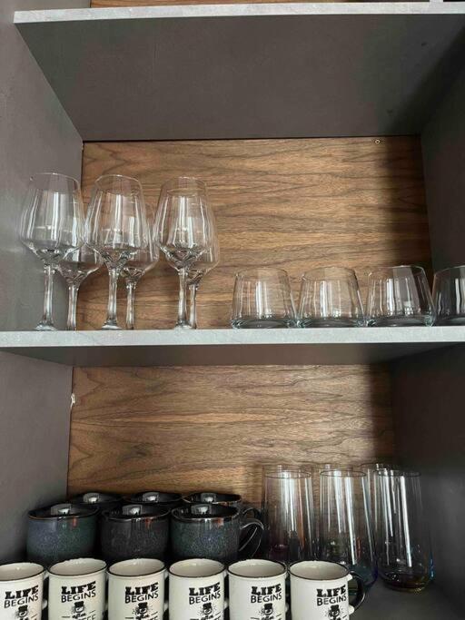 Top Central Design, 2 Bedroom, Ndk, Free Secured Parking Sofia Exterior foto
